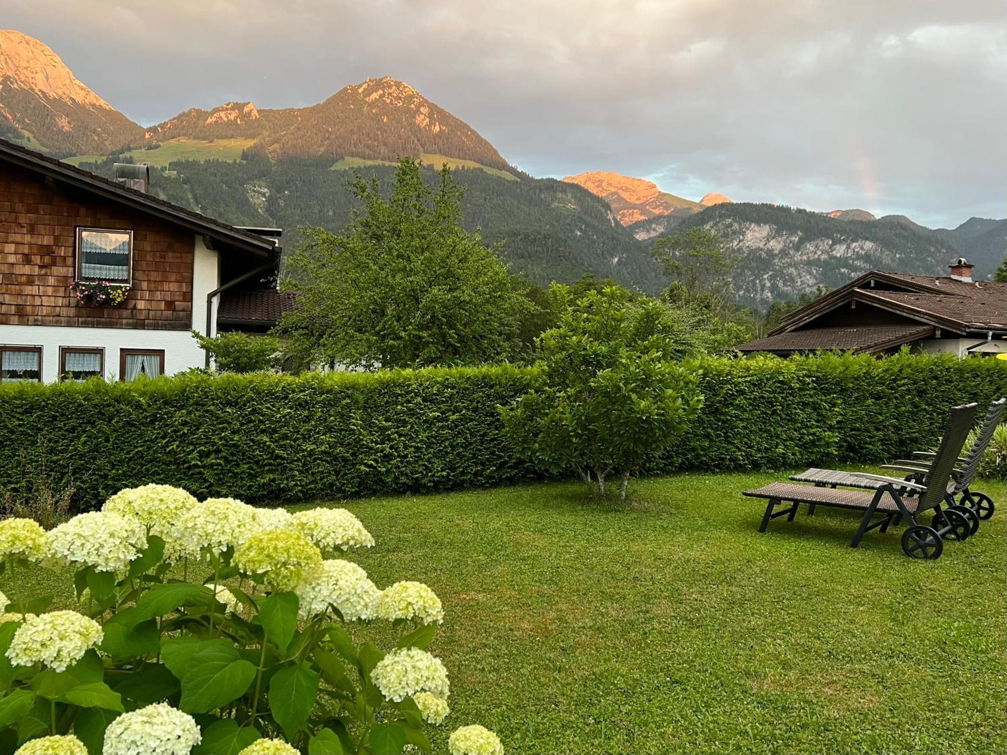 Aparthotel Hochfeld Шенау-ам-Кенігсзе Екстер'єр фото